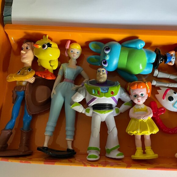My Busy Books Disney Pixar Toy Story 4 With 10 Figures And Playmat - Picture 6 of 10